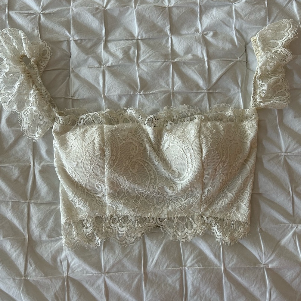 Fashion Nova Lace Cream Blouse